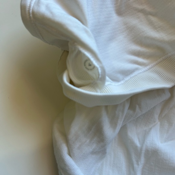 Lululemon Tank - Picture 5 of 6